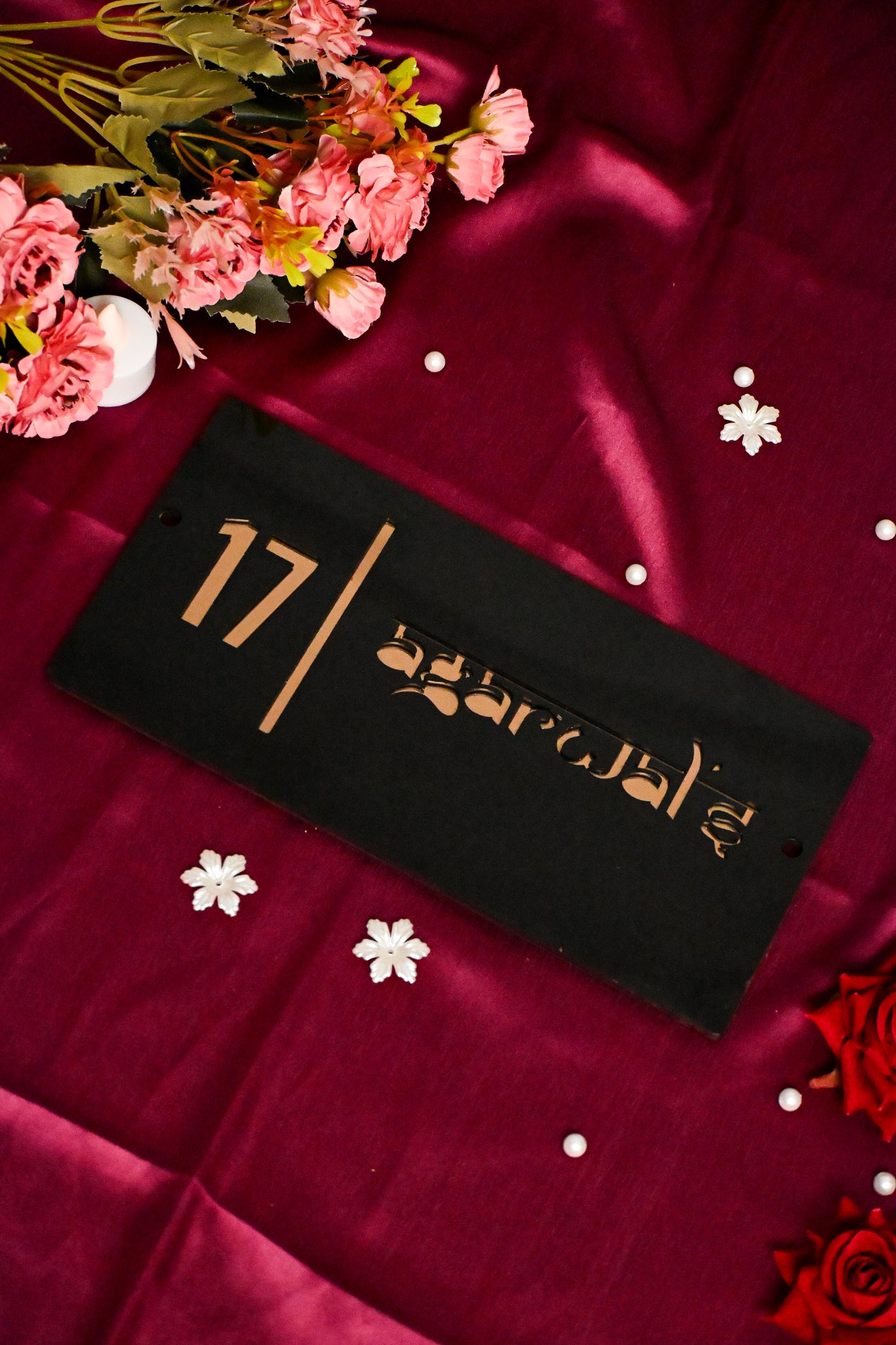 House Name Plate White,Black